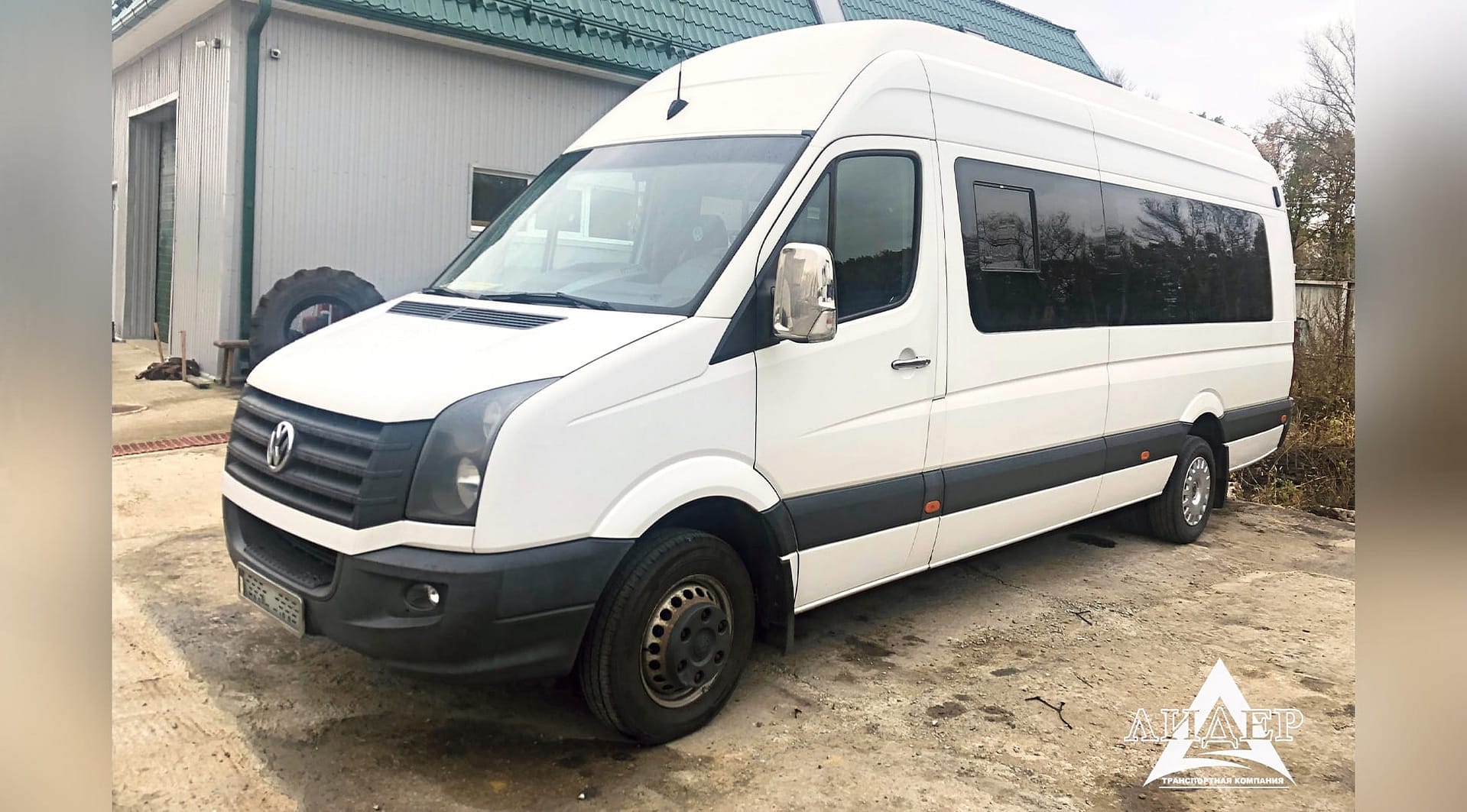 2_VOLKSWAGEN_CRAFTER_1