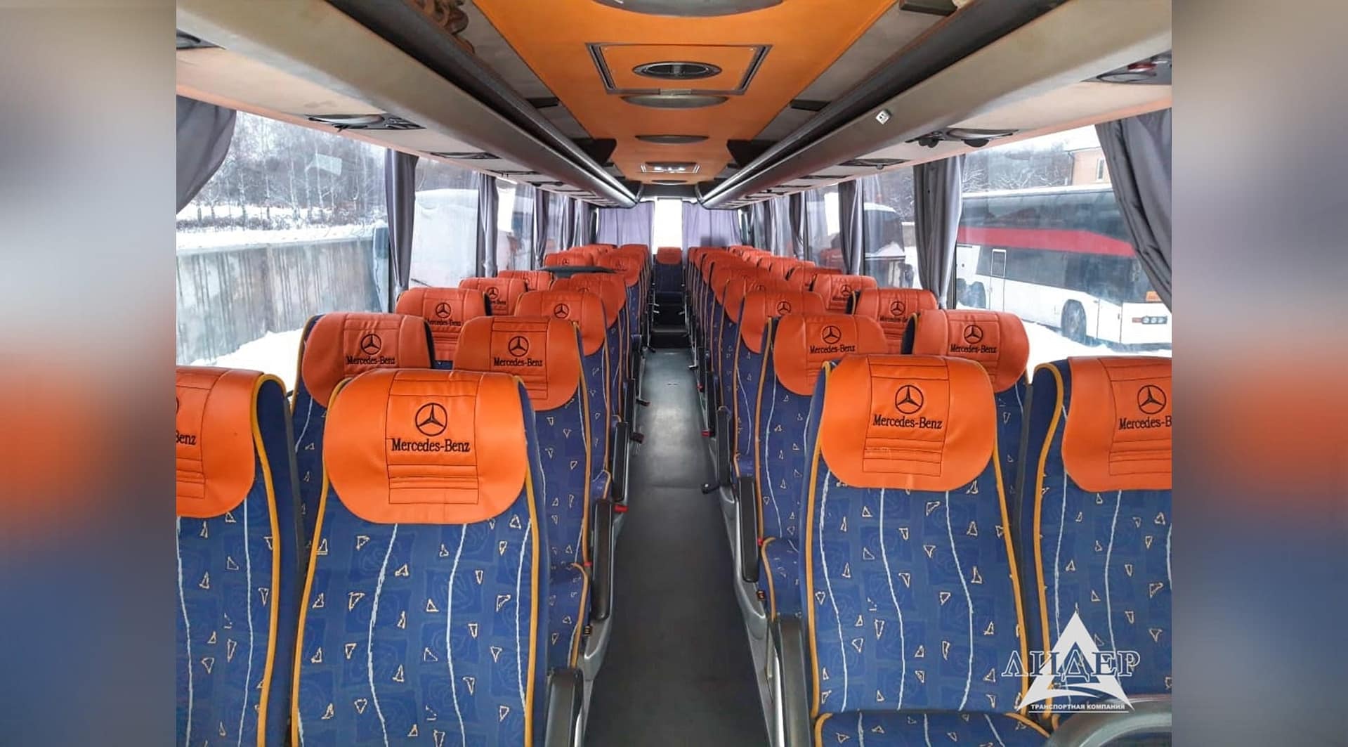 8MERCEDES-BENZ_0350_4