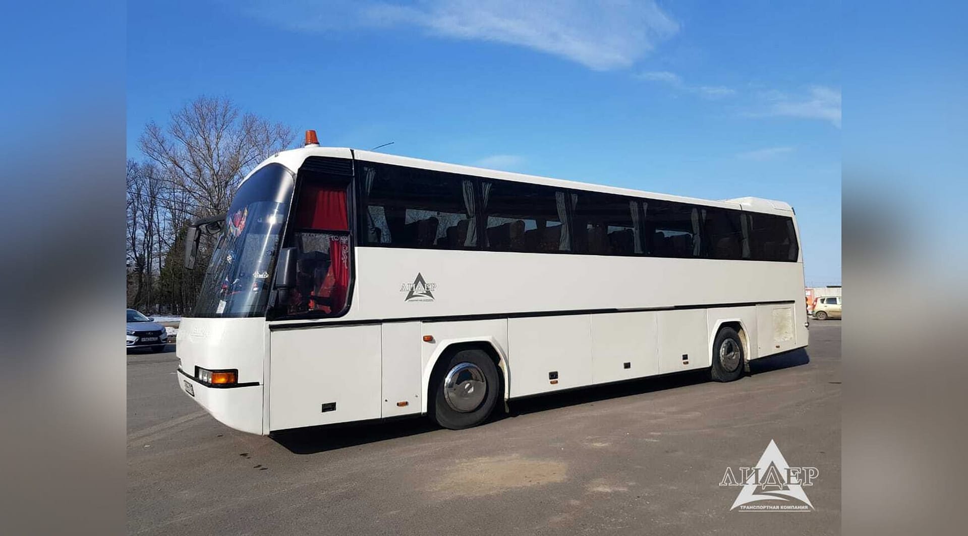 8NEOPLAN_216_3